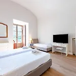 Apartament Historic Center